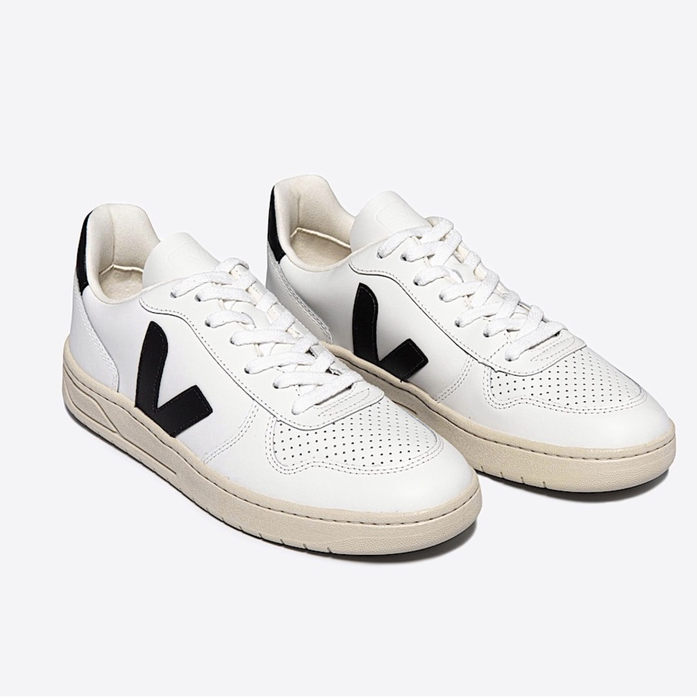 VEJA V-10 LEATHER WHITE BLACK